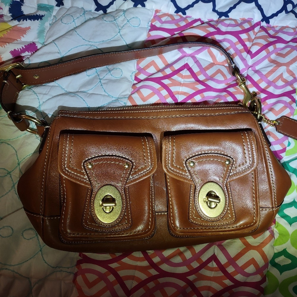 Coach Legacy Brown Leather Turn lock shoulder bag